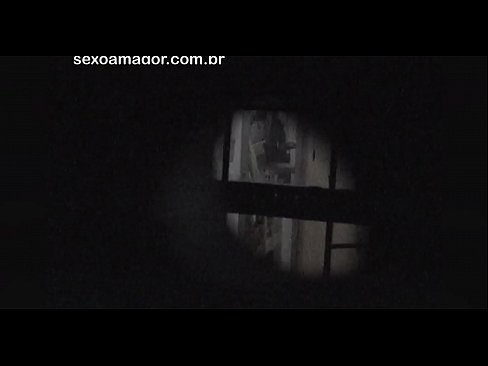 ❤️ Hoʻopaʻa malū ʻia ʻo Blondie e kahi voyeur kaiāulu i hūnā ʻia ma hope o nā pōhaku lepo ❌ Fucking ma porn haw.niceporn.ru ❌